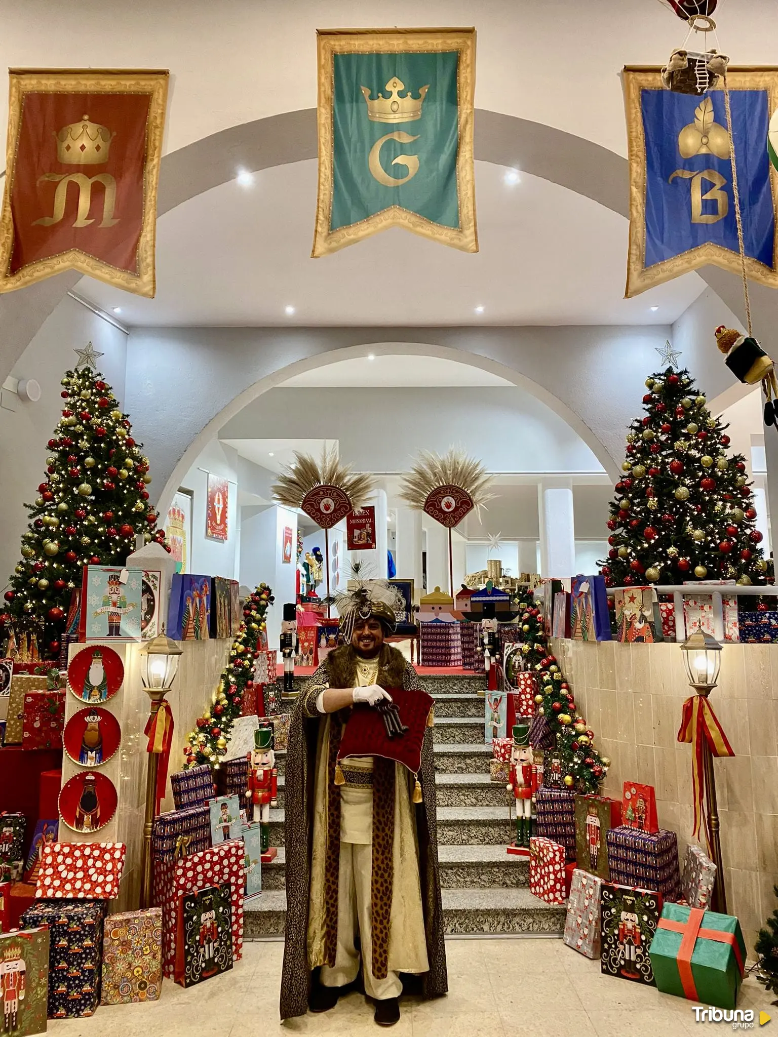 Entrega de llaves al Heraldo Real en Arenas de San Pedro