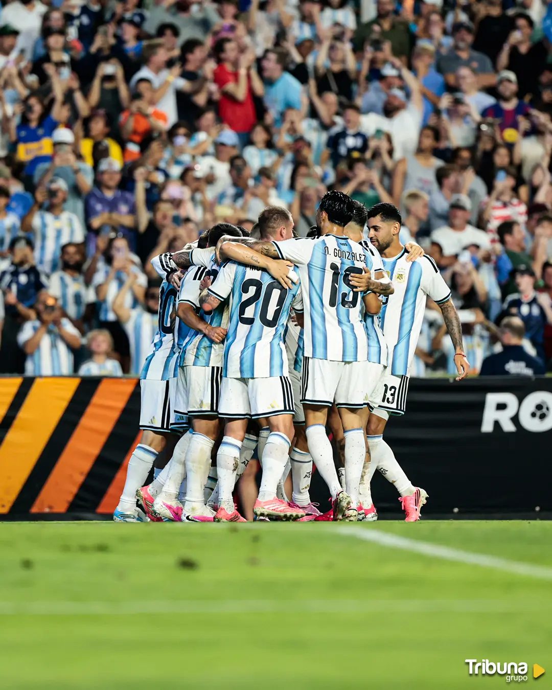Argentina celebra un gol durante la preparación. Foto: AFA Selección