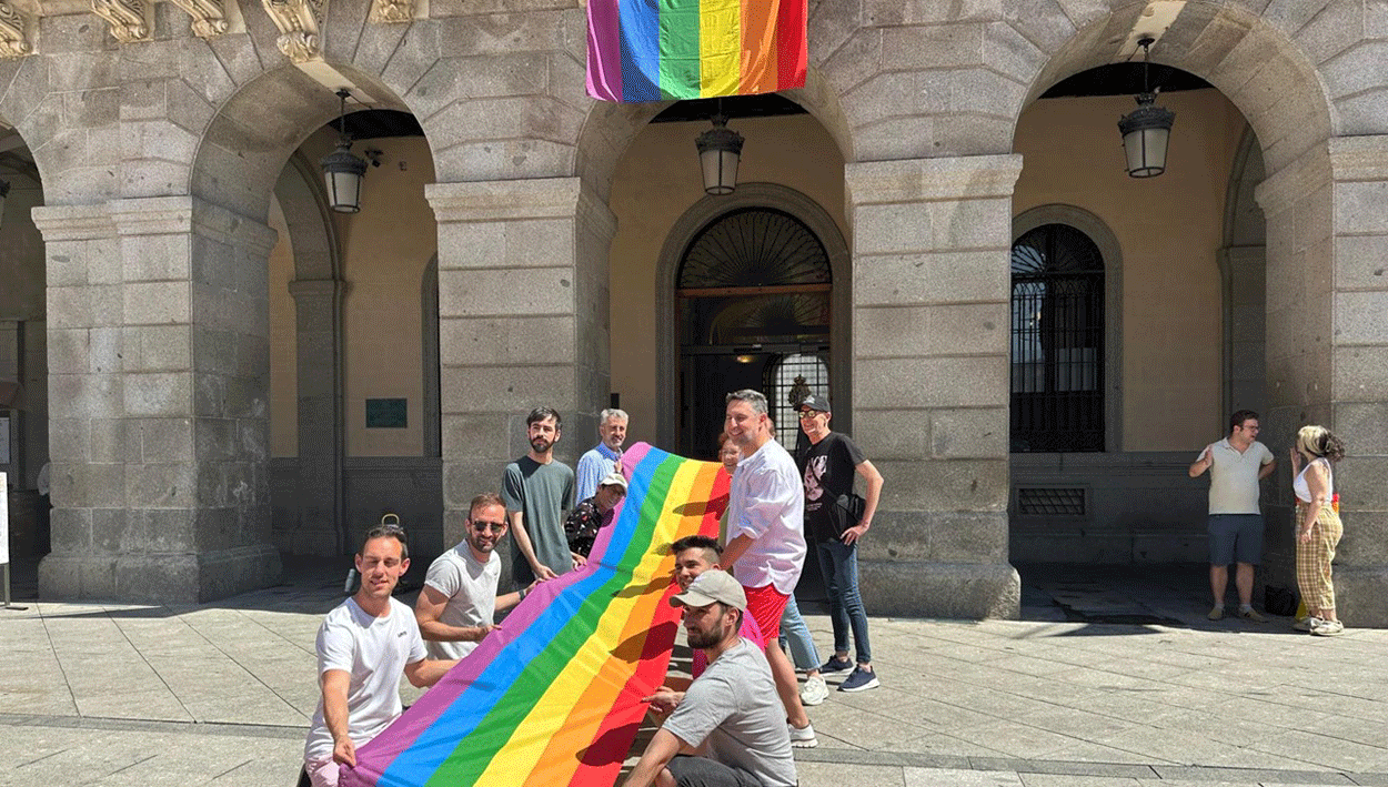 Ávila celebra el Día Internacional del Orgullo LGTBI a través de un manifiesto 