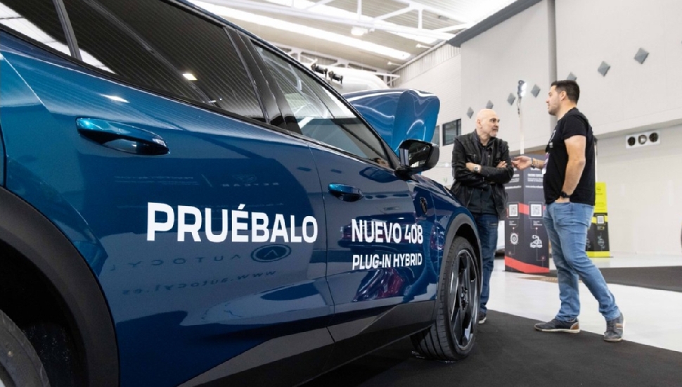 El Salón del Automóvil Híbrido y Eléctrico con pruebas de vehículos y exposición