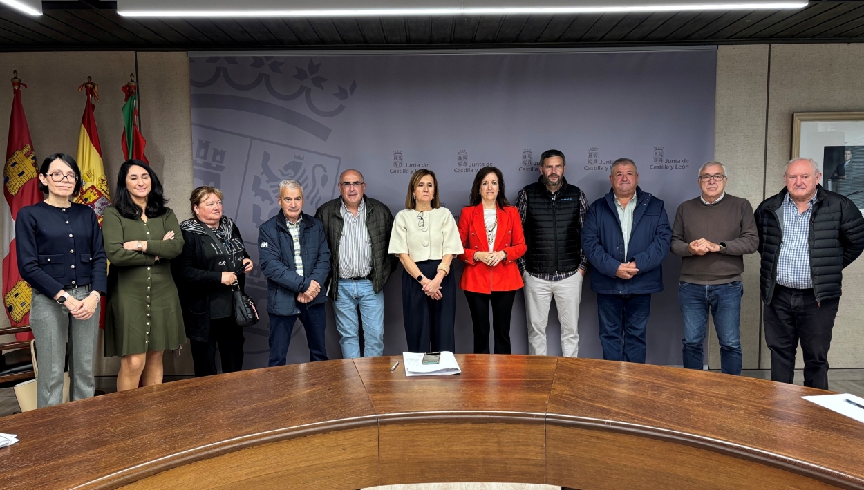 La Junta ultima la instalación de una parada de bus en la estación de Alta Velocidad de Otero de Sanabria