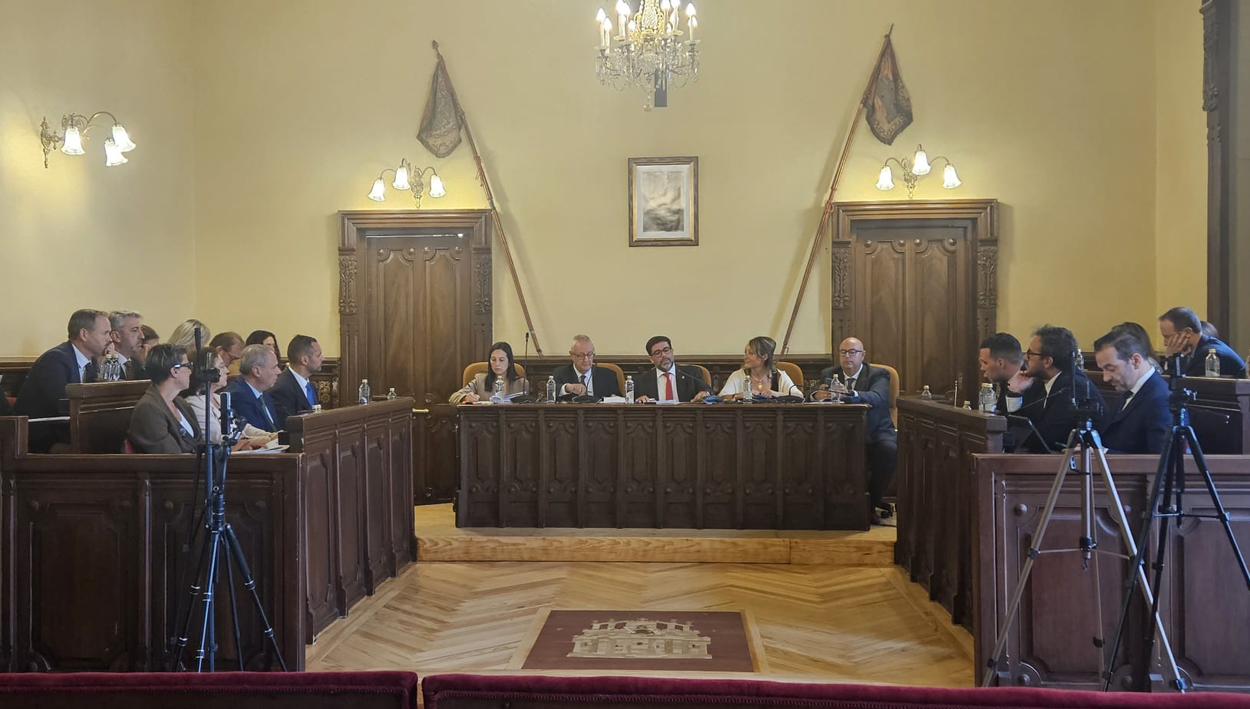 Ávila pone en marcha la renovación de la tubería de Serones tras más de 40 años de servicio