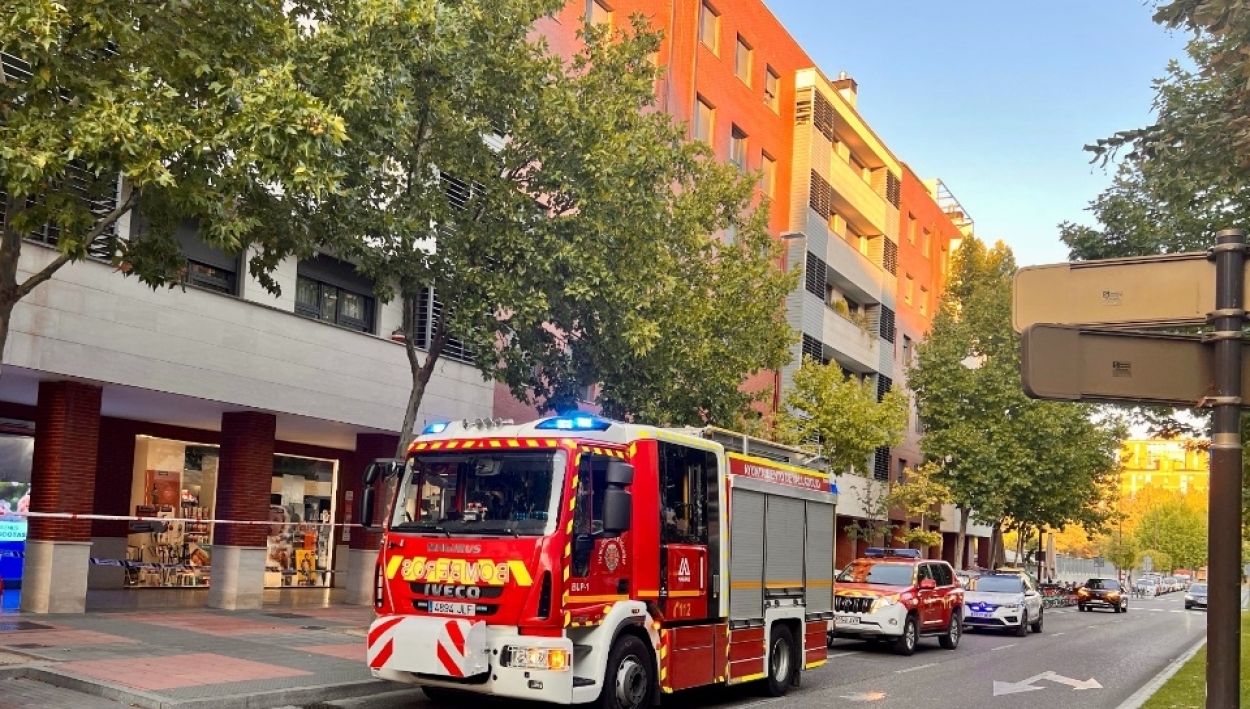 Una fuga de gas obliga a acordonar una calle de Villa del Prado sin causar heridos ni desalojos