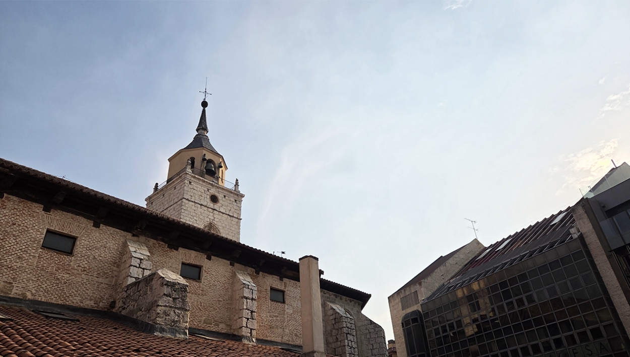 Valladolid en alerta por contaminación: el humo de incendios cercanos dispara las partículas y el ozono