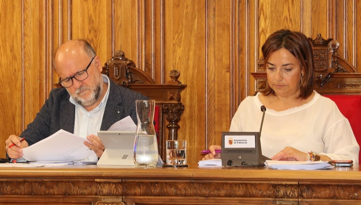 El Ayuntamiento reincorporará "en los próximos días" a la secretaria