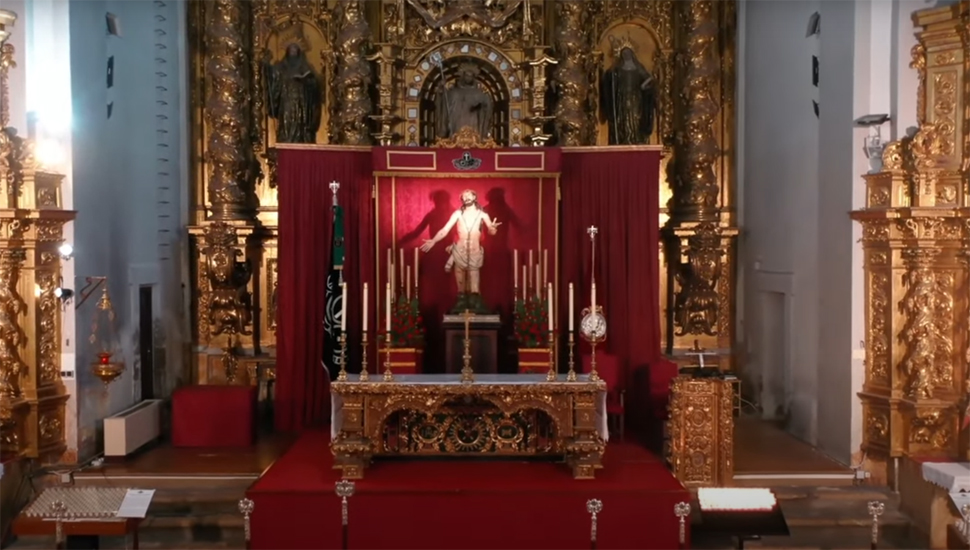 Imagen del interior de la iglesia de San Quirce y Santa Julita. 